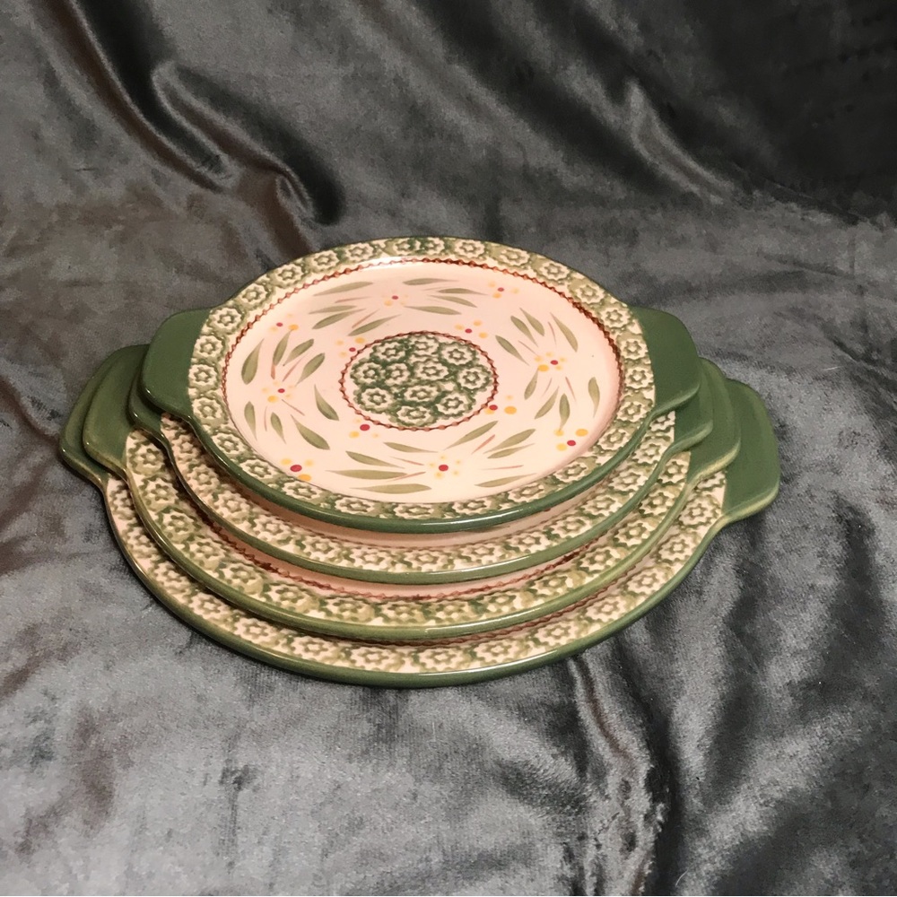 Temptations Ovenware Old World Green Oval Serving Plates Set of 4 Nesting